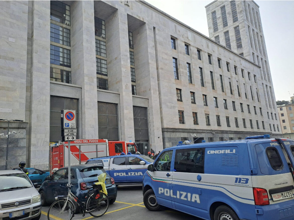 Allarme bomba a Palazzo di Giustizia di Milano