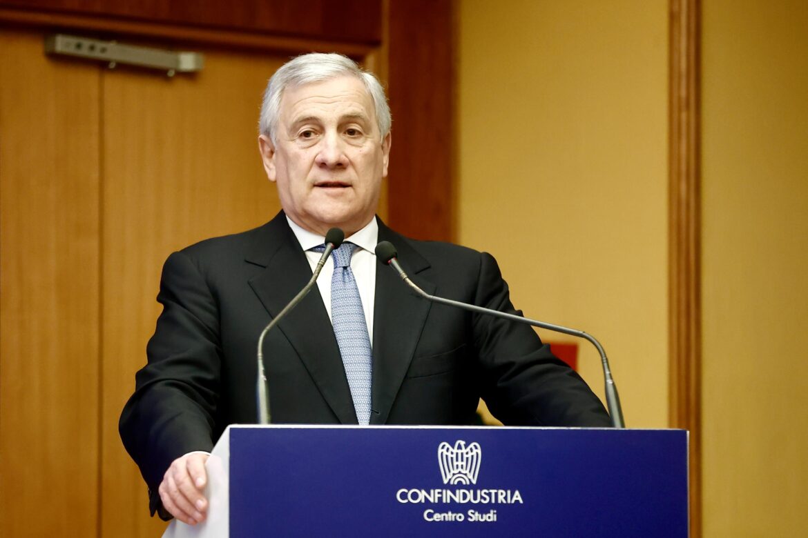 Antonio Tajani. ANSA/VINCENZO LIVIERI