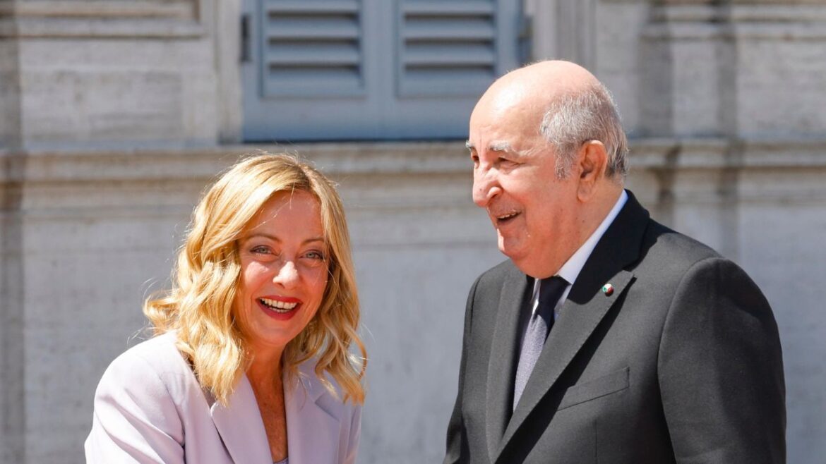 Giorgia Meloni e Abdelmadjid Tebboune Ph Ansa
