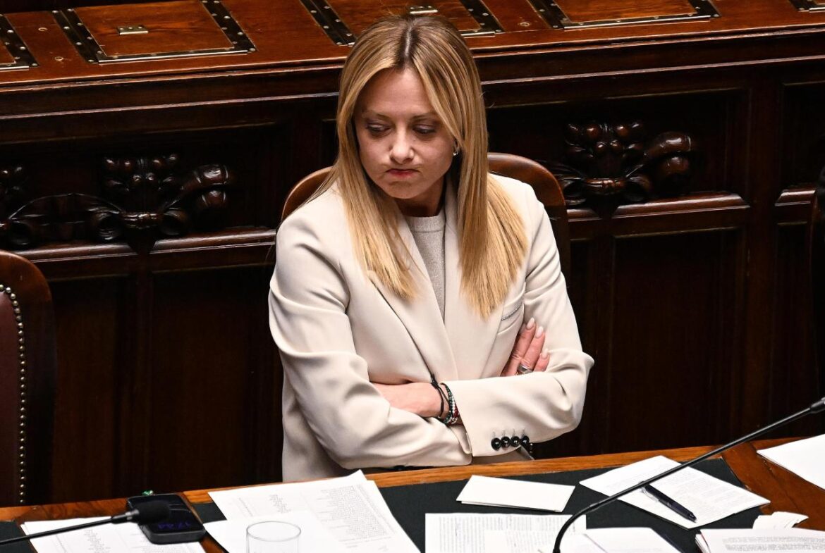 Giorgia Meloni replica a Schelin