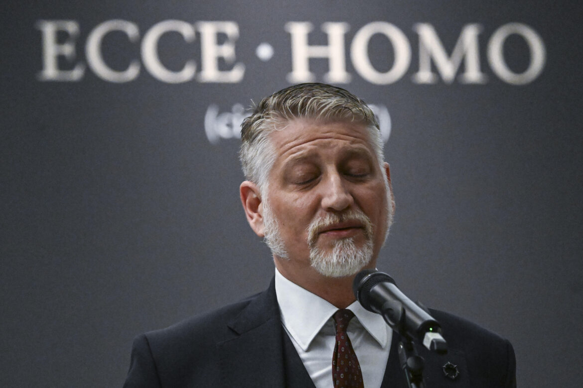 Il ministro della Cultura Alessandro Giuli. ANSA_Riccardo Antimiani