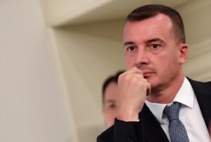 Rocco Casalino, tornano gli insulti dal re delle bancarelle