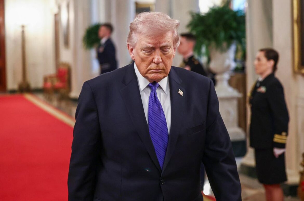 Trump cala nei sondaggi