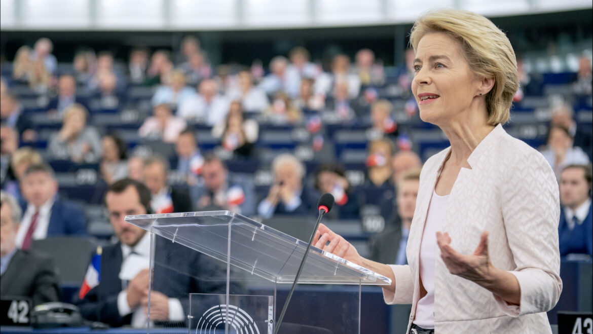 Ursula Von der Leyen ph wp