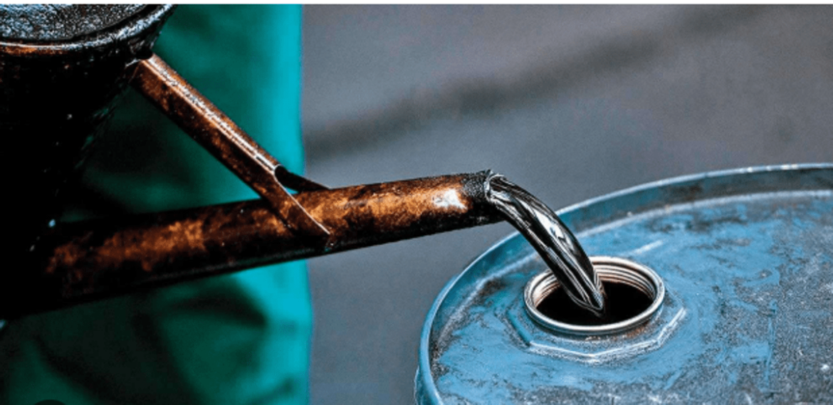 Ue ferma sulle sanzioni sul greggio russo, non seguirà Trump ph. Ansa