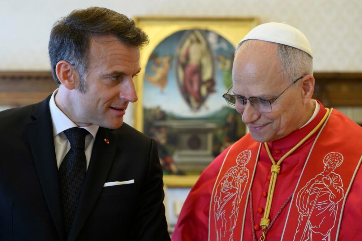 Macron e Papa Leone XIV