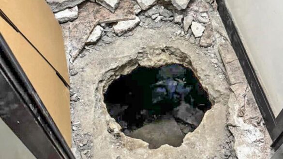 Rapina in banca a Napoli ph Ansa