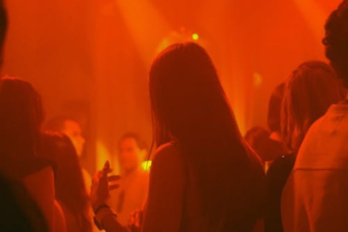 Scandalo escort ph Pexels