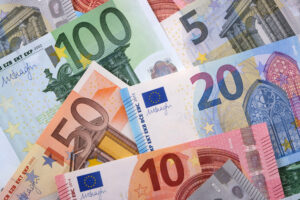 Nuove banconote euro, il restyling è reale ma non è imminente