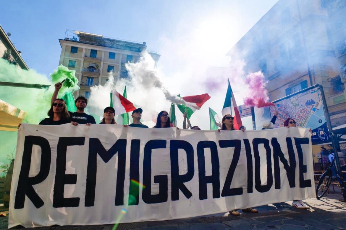 Manifestazione per la remigrazione. Foto dal web.