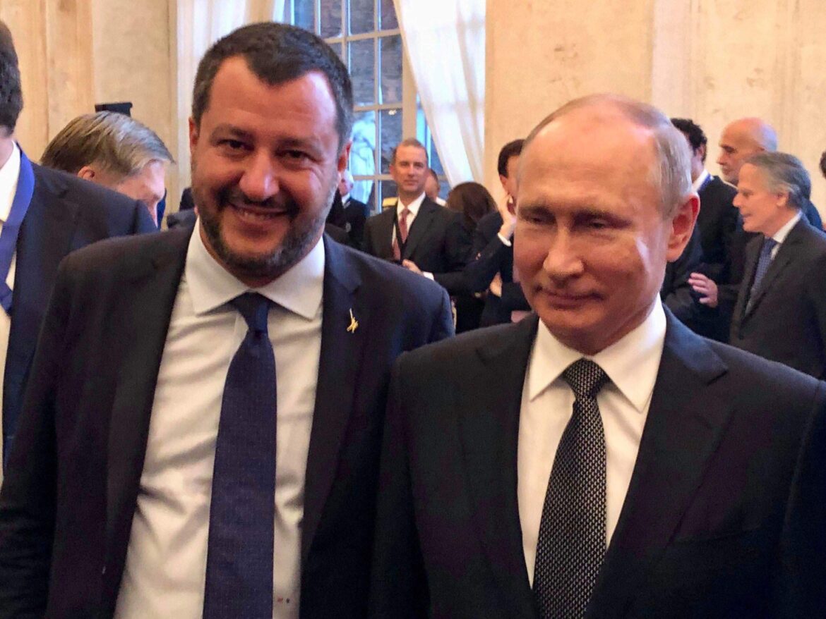 Matteo Salvini e Vladimir Putin. Foto dall'account twitter di Salvini (2019)