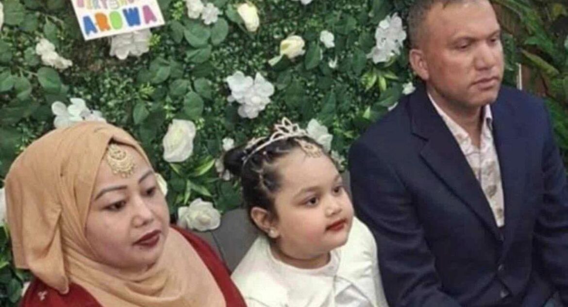 Roma, sterminata una famiglia del Bangladesh ph X