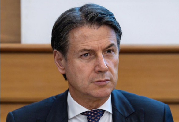 Giuseppe Conte. Foto dal suo profilo Facebook