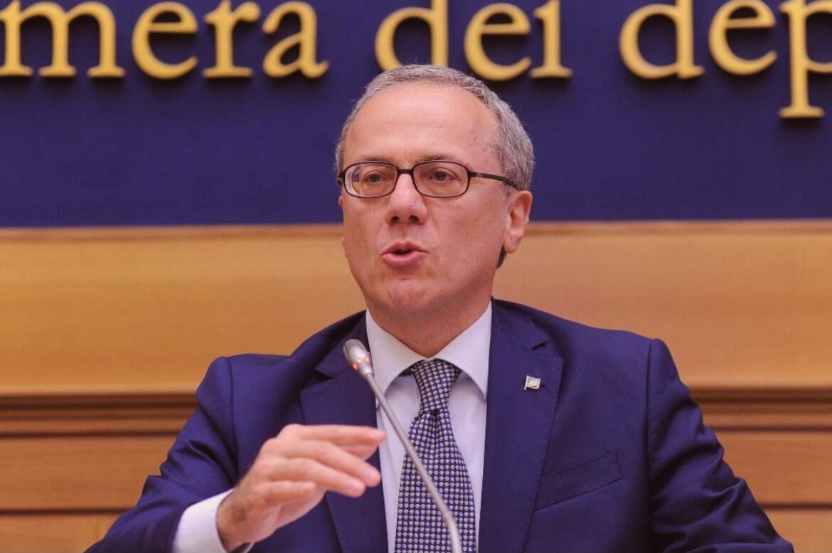 Elio Vito