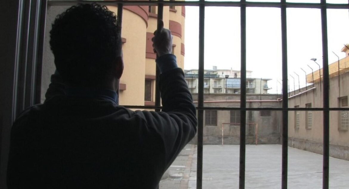 Rivolta nel carcere di Enna ph Ansa