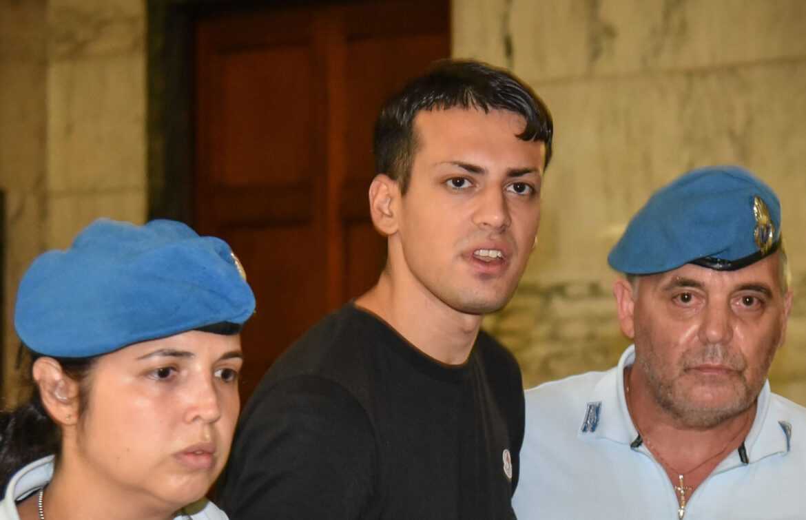 Daniele Rezza, condannato per l'omicidio di Manuel Mastrapasqua, dopo la lettura della sentenza, Milano 2 Luglio 2025 ANSA/MATTEO CORNER