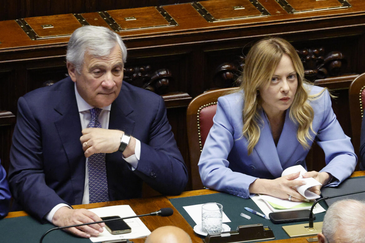 La presidente del Consiglio Giorgia Meloni e il vide-premier e ministro degli Esteri Antonio Tajani. ANSA/Fabio Frustaci