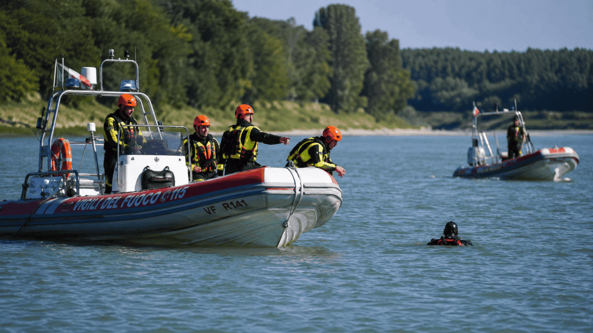 soccorritori fiume Po ph ai